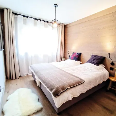 Apartment Le Vieux Chene - Avec Double Balcon Au Coeur Du Village Mae-2411